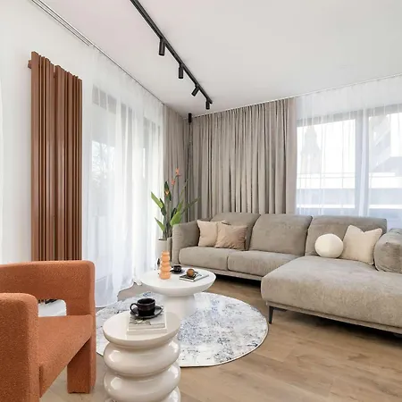 Apartment Klimatyzowany Blisko Parku W Krakowie Z 3 Sypialniami, Wanna I Parkingiem By Renters Prestige *