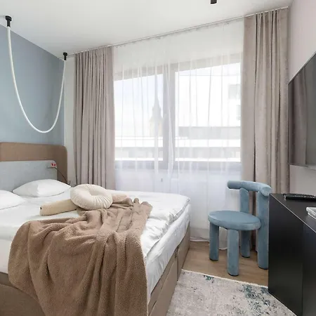 Klimatyzowany Blisko Parku W Krakowie Z 3 Sypialniami, Wanna I Parkingiem By Renters Prestige Apartment *